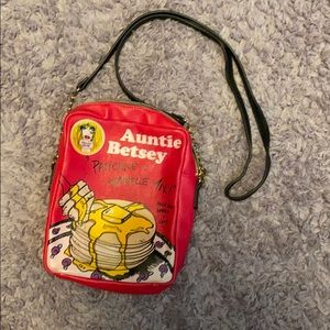 Betsy Johnson pancake mix crossbody purse